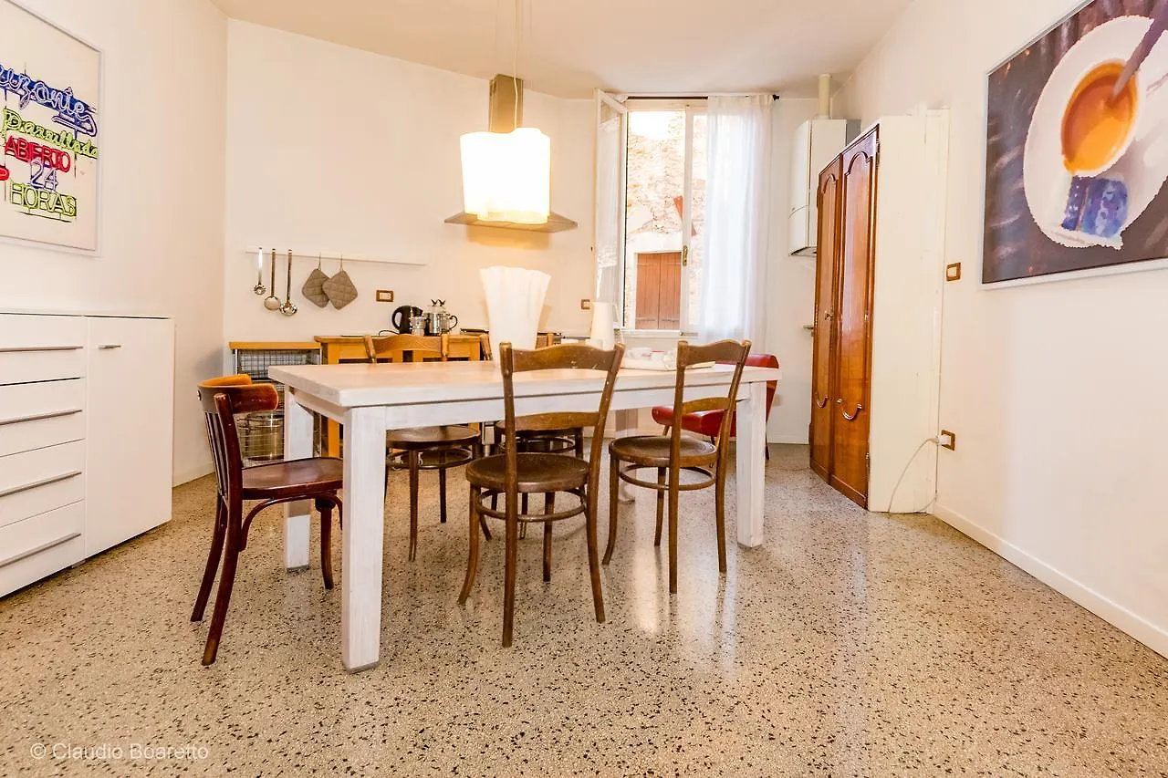 Bacio Di San Marco Venisejetaime Apartment 0*, Venice Italy